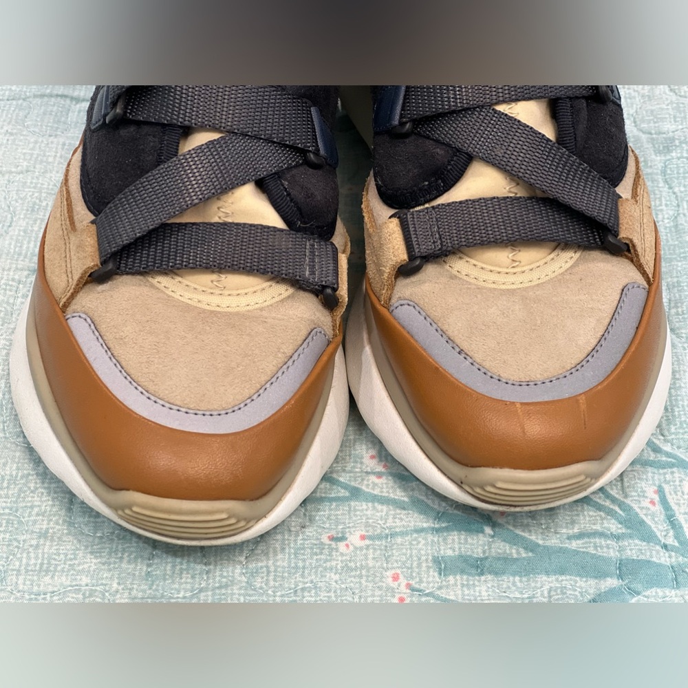 Chloé High-Top Sneakers 7 - Picture 7 of 16